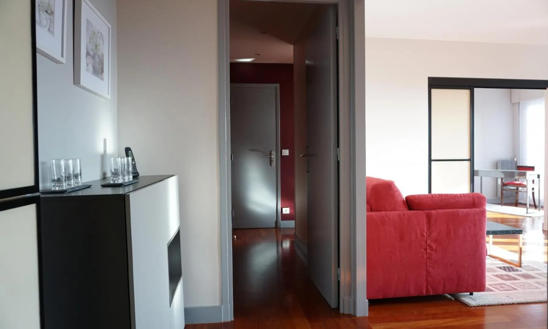Rue Saint Saens - Paris 15 Apartment 0*,  France